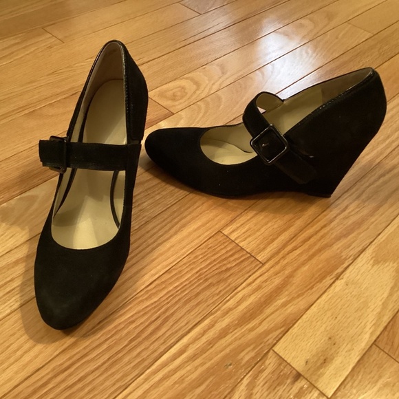 Nine West Suede Wedge Shoes Size 7.5 - Picture 9 of 12